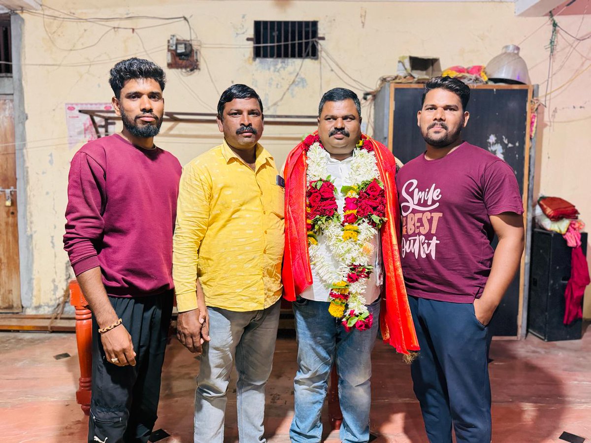 DilipTalekar8's tweet photo. #BirthdayCelebration https://t.co/tsRoP1hHGe