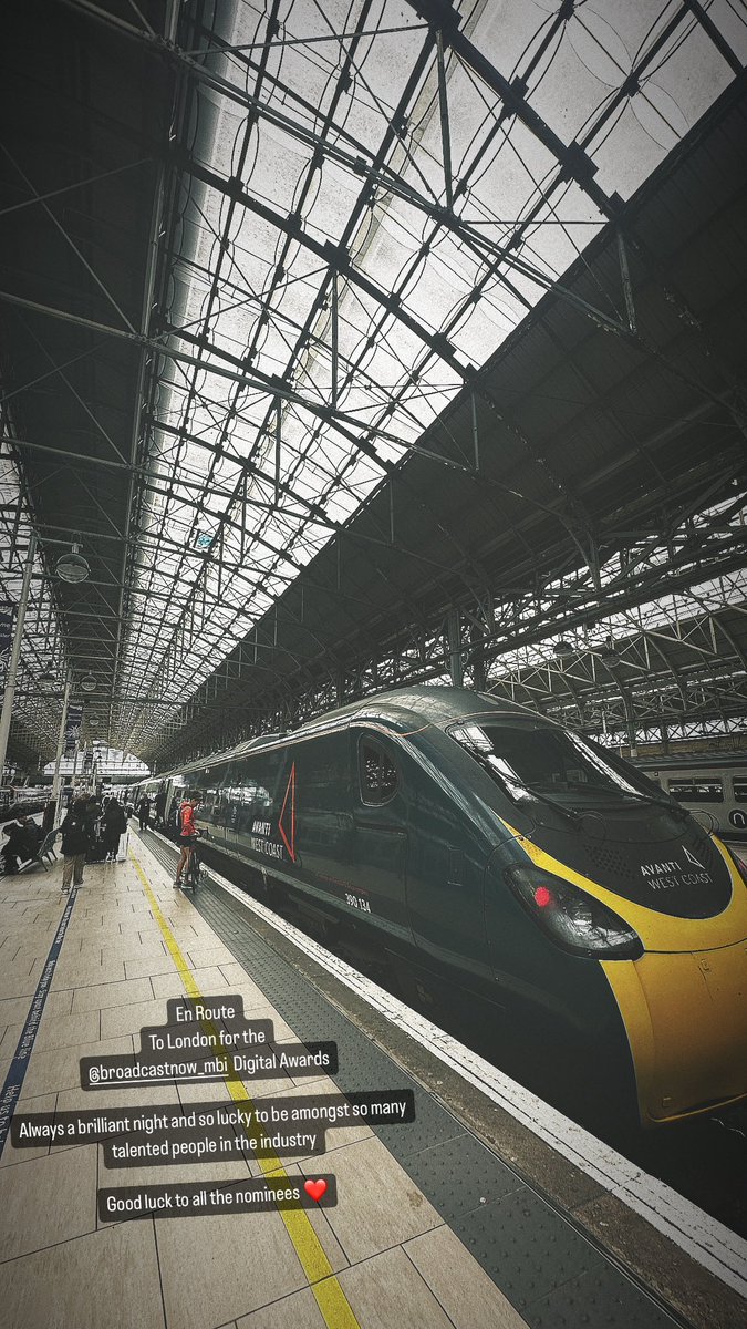 Alan Toner (@irishalan) on Twitter photo En Route to London for the
@broadcastnow_mbi <a href="/BroadcastDigi/">Broadcast Digital Awards</a>
Always a brilliant night and so lucky to be amongst so many talented people in the industry
Good luck to all the nominees ❤️
#Broadcastdigitalawards #Hollyoaks En Route to London for the
@broadcastnow_mbi <a href="/BroadcastDigi/">Broadcast Digital Awards</a>
Always a brilliant night and so lucky to be amongst so many talented people in the industry
Good luck to all the nominees ❤️
#Broadcastdigitalawards #Hollyoaks