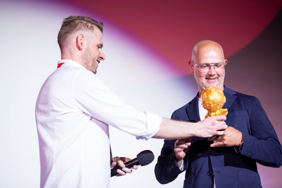 Hey <a href="/ari10com/">ARI10</a>, congrats on winning the Fintech &amp; Blockchain Project of the Year Category! 🏆

<a href="/mateuszkara_/">Mateusz Kara</a>, @Gregorari10, Martin Hergovič, thank you for sharing your valuable insights and perspectives with NBX attendees. 💎🙌

You can watch all of Ari10's keynotes and panel
