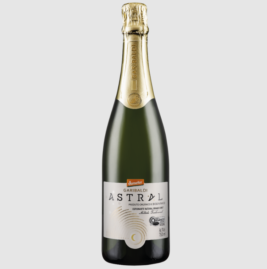 It’s official, summer’s here!

Enjoy the moment with our great value Trad Method Astral bubbly from the prestigious Garibaldi winery - our Wine of The Month.

Shop now - gobrazilwines.com/product/gariba…
