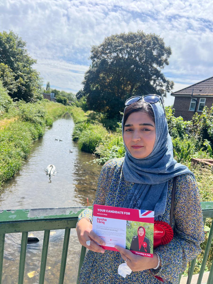 Only a Labour govt can bring the change we need. The Tories have failed to deliver and have left the country in a state of disaster. Come out tomorrow and vote wisely-vote Labour
#VoteLabour #VoteAyshaTariq #VoteSeemaMalhotra 
<a href="/SeemaMalhotra1/">Seema Malhotra MP</a> <a href="/Shansview/">Shantanu Rajawat 💙</a> <a href="/LondonLabour/">London Labour</a> <a href="/Cllrsamiach/">Samia Chaudhary</a>