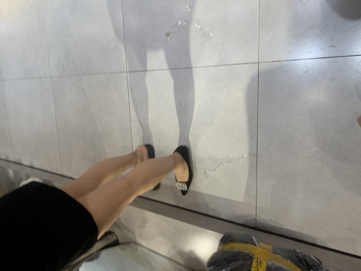 丝袜美腿爱好者 tweet media