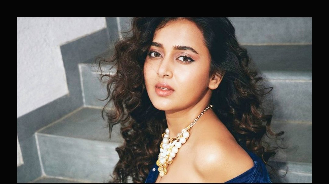 Teju graced the cover of Global Spa magazine 🔥
#TejasswiPrakash #tejatroops