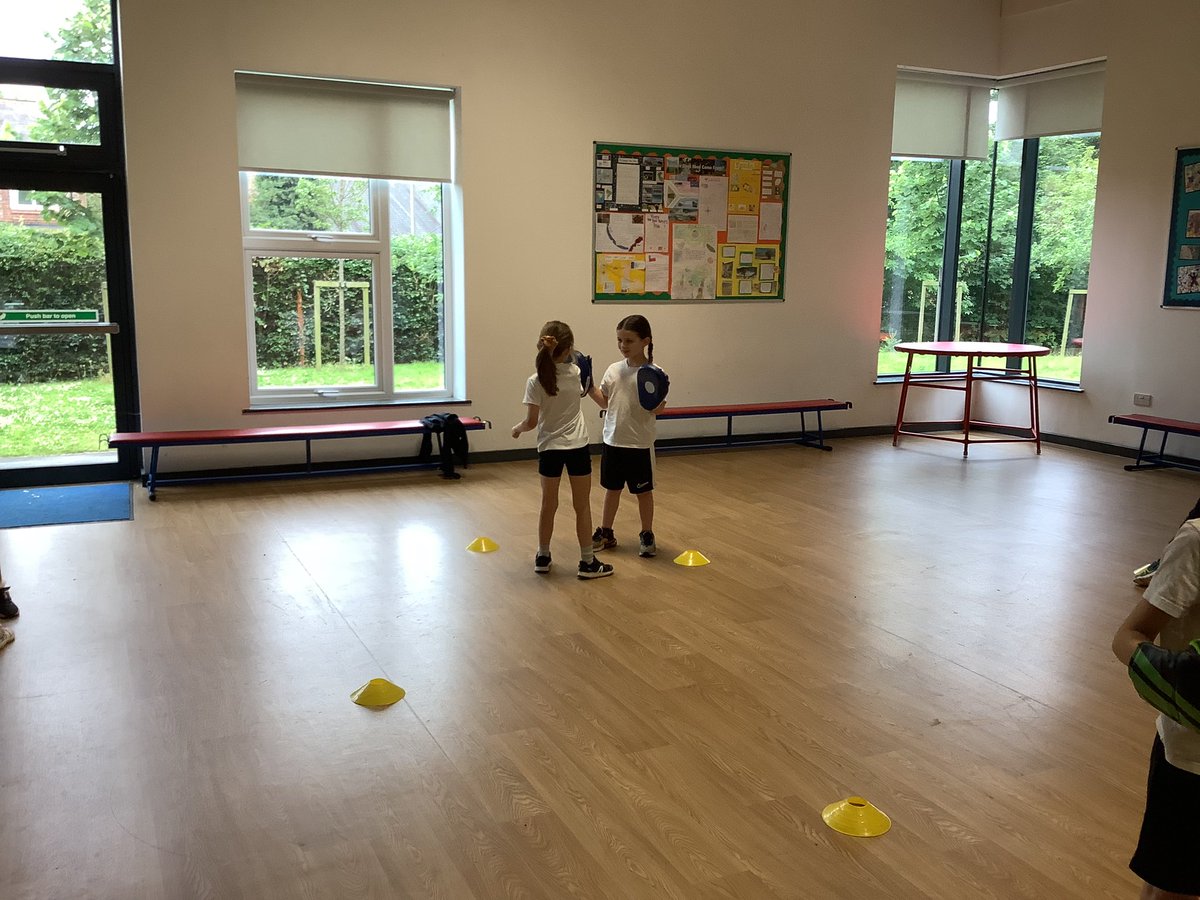 Year 3 St John's tweet media