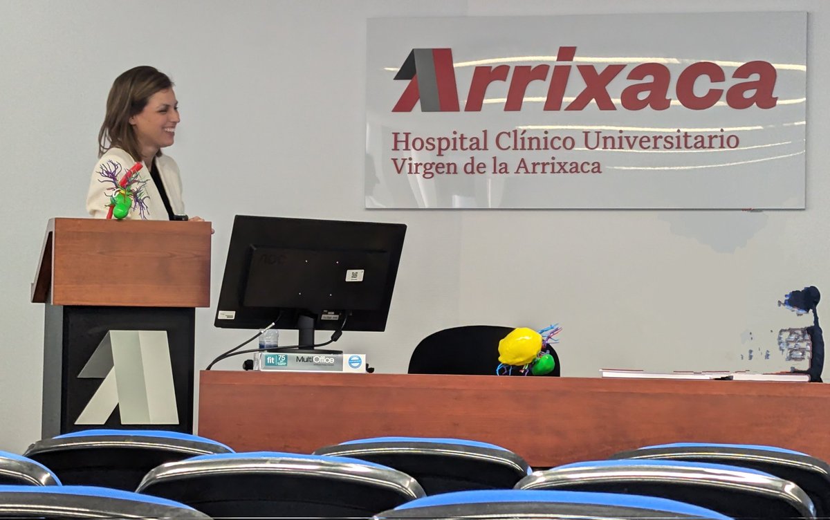 Ayer tuve el honor de asistir a la lectura de la Tesis doctoral de <a href="/mjcdue35/">Maria Jesús Crespo</a>, una lectura magnifica sobre Modelado 3d en Cirugía Hepática. Enhorabuena a <a href="/ramirez_cirugia/">Pablo Ramírez Cirugía-Arrixaca</a>, su Servicio y <a href="/AreaUnoArrixaca/">Área 1 Arrixaca</a> por promover el desarrollo de esta doctora enfermera.

#EnfermeriaMurciana