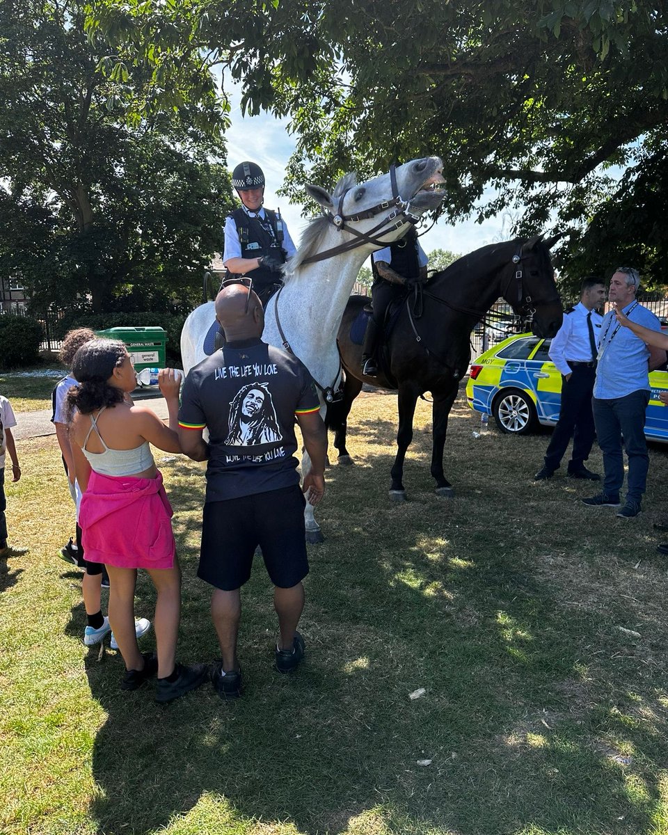 met_connected tweet media