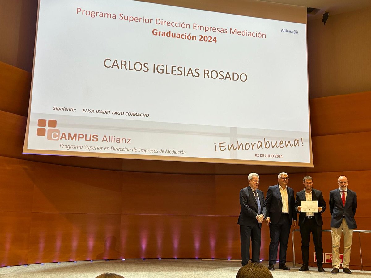 ASerfinex's tweet photo. Enhorabuena a nuestro compañero Carlos por su Graduación en el Programa Superior de Empresas de Mediación 👏👏

Agencia de Seguros Serfinex-Allianz
https://t.co/FLidDYfzvY https://t.co/snEux3tsc5