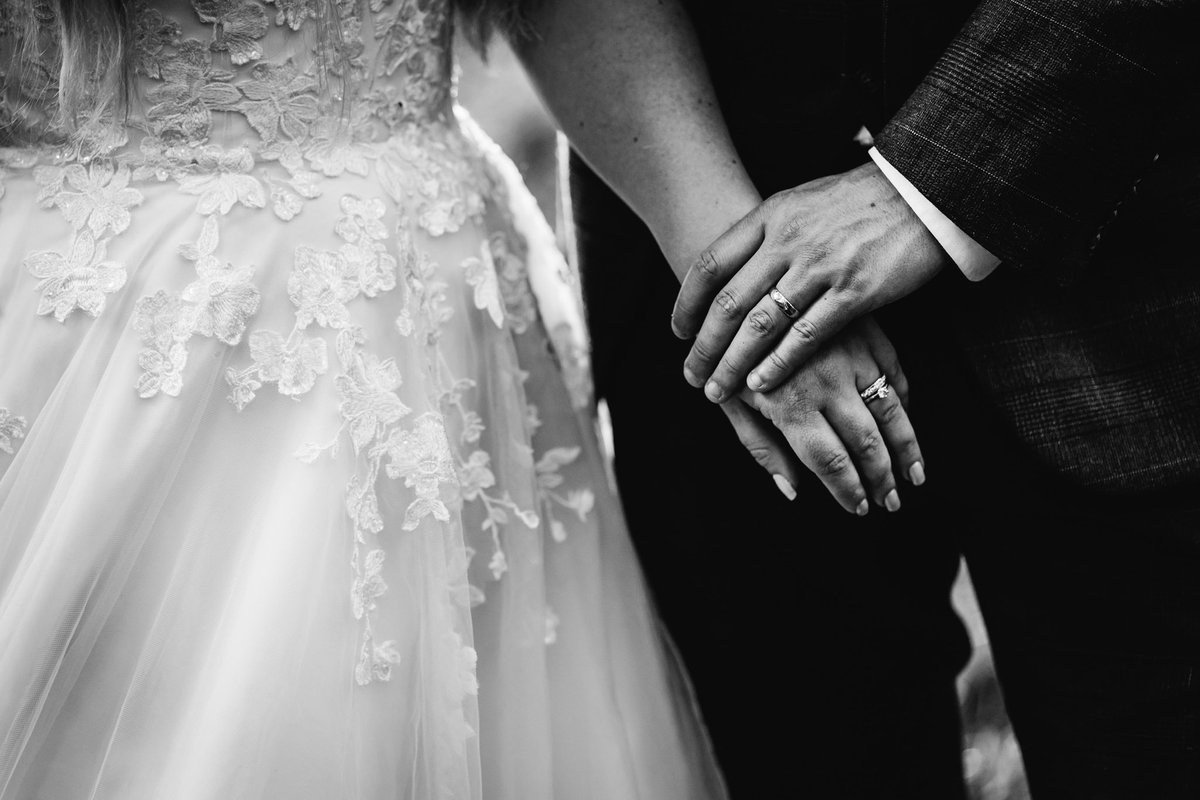 emmacolesuk's tweet photo. Happy Anniversary to the most supportive and amazing man x @johncoles https://t.co/jGkZeeU0Wu
