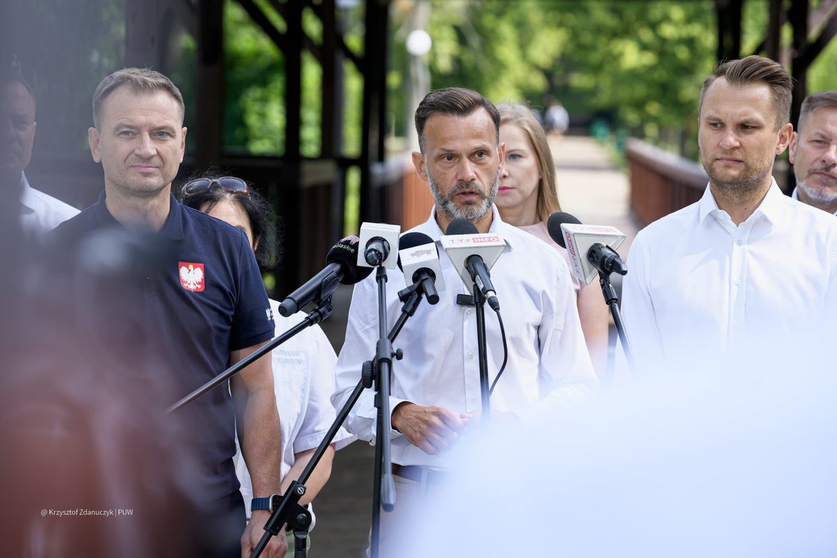 PodlaskiUW's tweet image. Ponad mln zł przeznaczy rząd na promocję turystyki w Podlaskiem - ogłosił dziś w Białowieży szef @SPORT_GOV_PL @SlawomirNitras. Fundusze będą przeznaczone na działania samorządów i org. turystycznych oraz kampanie w ogólnopolskich mediach.