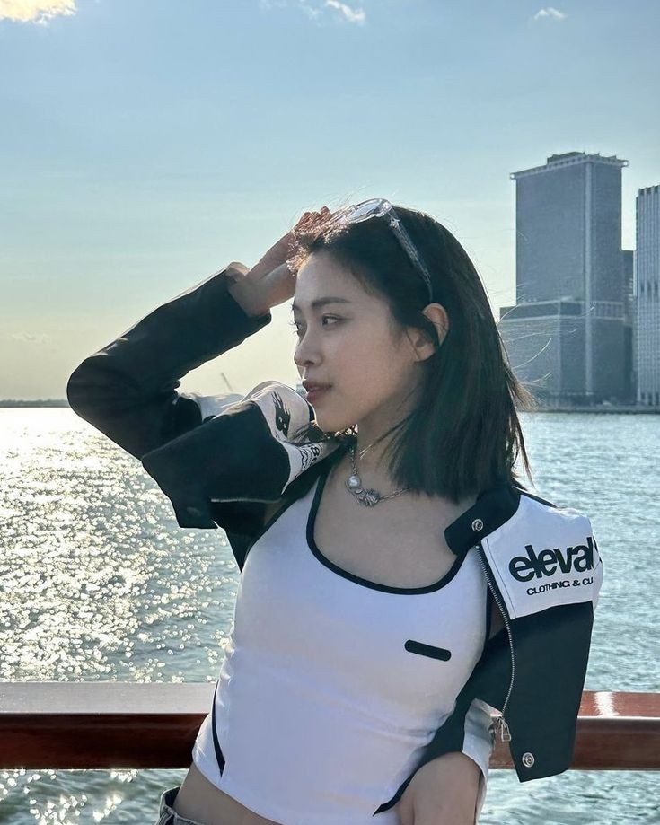 whvimsy's tweet image. 