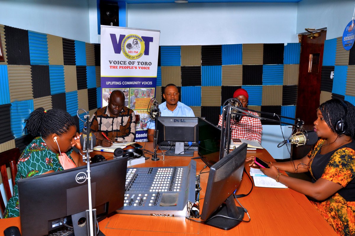 VoiceofToro's tweet photo. @iddjumajourno - @Afyafm: In rural Tanzania the elders would choose a spouse for someone &amp; this brought many issues on sexual consent in marriage, as human rights actors are currently fighting so that people many their choices for who to marry.
#VOTHerStory
#VOTGenderDesk https://t.co/OaJ6EXzTg4