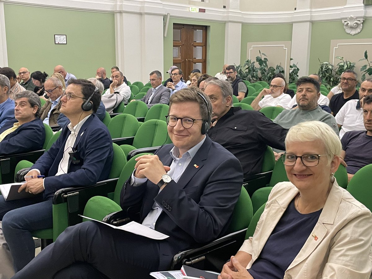 UnionFim's tweet photo. The #green transition in automotive: companies and trade unions in the #European challenge.Fim Brescia is organising two round tables to explore the role of tu in transitions. With the presence of Benjamin Denis of IndustriAll Europe and friends from #IG Metall #Baden Württemberg https://t.co/AlnpgiB3Kd