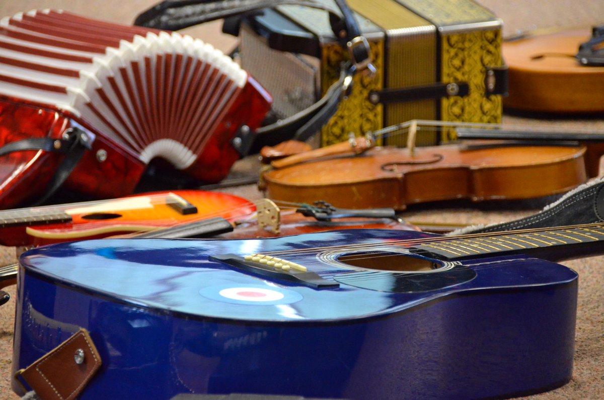 Want to get involved in singing this summer? Or do you have youngsters who’d love to learn some musical instruments in a fun environment? Then we’ve got three programmes in Okehampton that could be just for you.  All the info here:  facebook.com/WrenMus