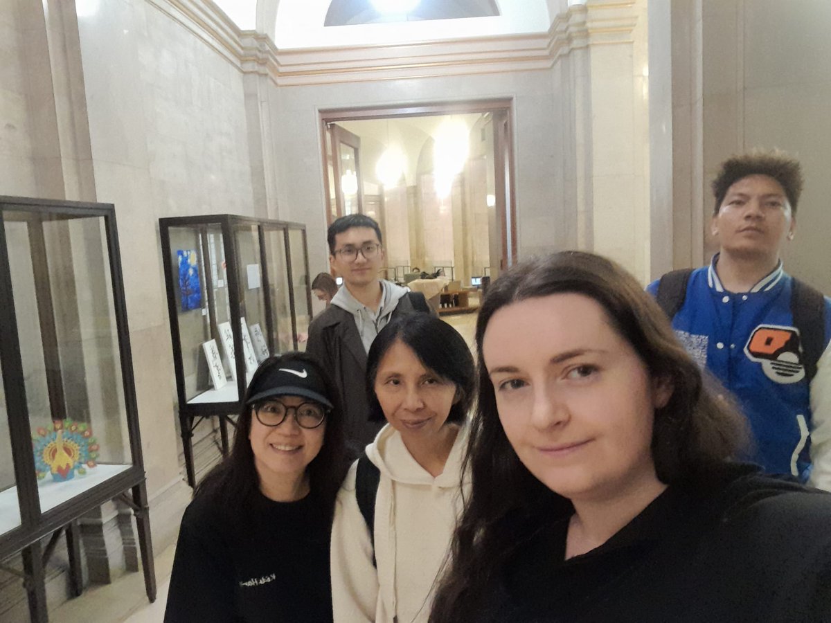 MigrantsSupport's tweet image. @MigrantsSupport Art group Exhibition at the Manchester Library. Well done art team!