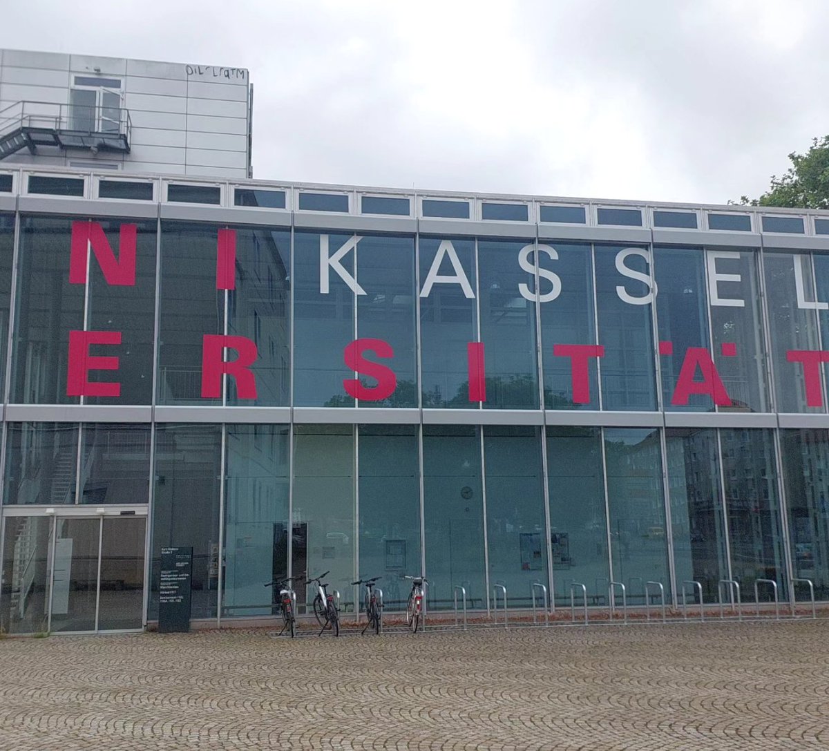 UlaMerie's tweet image. We are now working on site as part of Kassel Reloaded: Design-Build Workshop #Olof-Palme-Haus - Kassel . Great cultural experience and students exchange from #Iraq #Egypt #lebonan and #Germany
