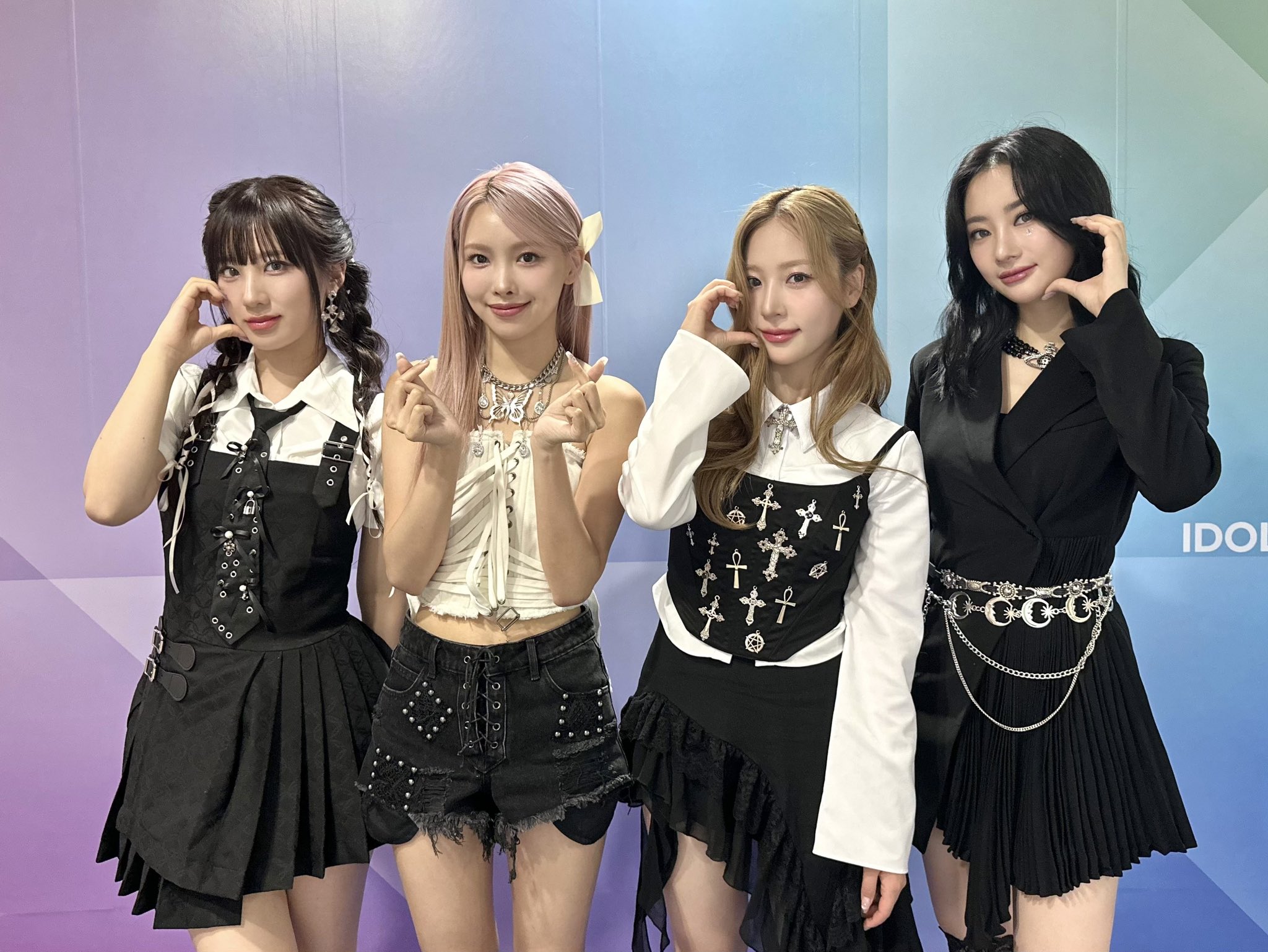 GRjZ7NSbIAAFMPP?format=jpg&name=large