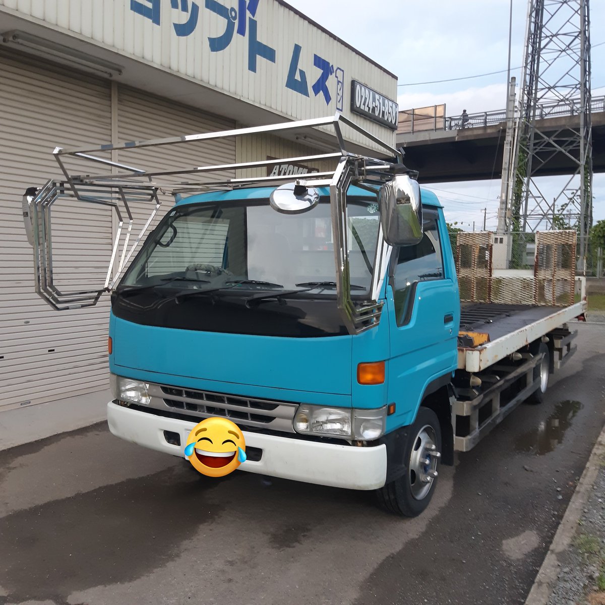 atoms_one's tweet photo. キャリアカーお借りしました。
明日重症患者(ミニさん)を
引き取って来るのでする‼️ https://t.co/Hf2j5SjH7D