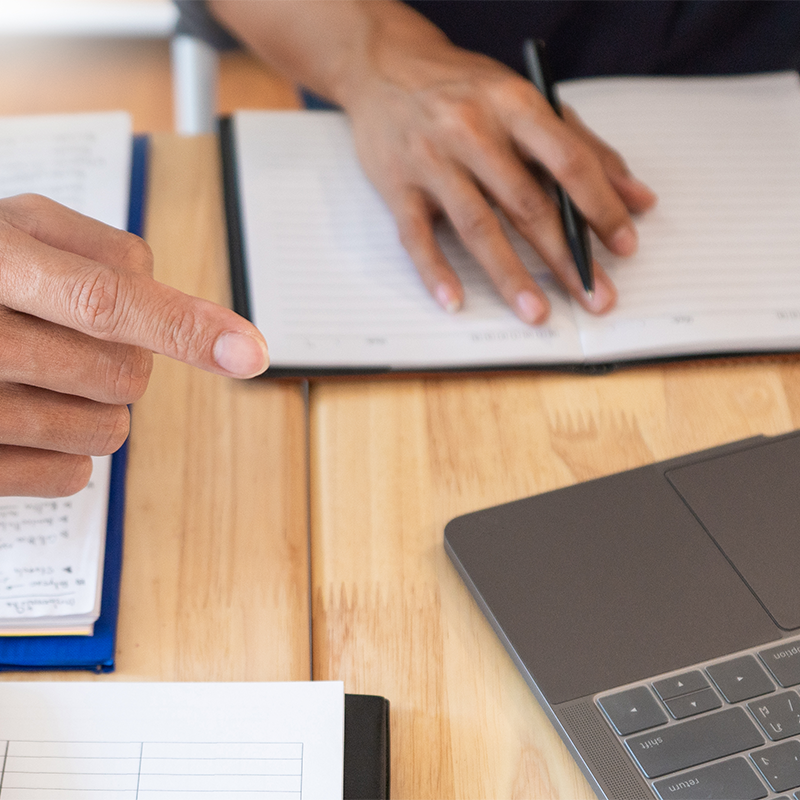 [AU QUOTIDIEN AIDES🤷‍♀️] Des permanences pour vous aider - juillet et août 2024. 
🟢 Retrouvez les principales permanences pour répondre à vos questions concernant votre quotidien
Plus d'infos ⬇ :
swll.to/XhEhTNI
#PaysdeFalaise #permanences #aides #auquotidien