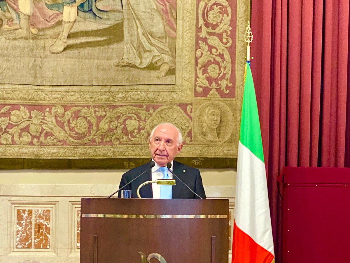 GPDP_IT's tweet photo. Il #GarantePrivacy - ha concluso Stanzione -combinando funzioni consultive, regolatorie, decisorie, di controllo e di advocacy, può offrire una tutela davvero integrata alla persona, nel suo rapporto altrimenti impari con la tecnologia #RelazioneGPDP https://t.co/9xUN1Sn7xI