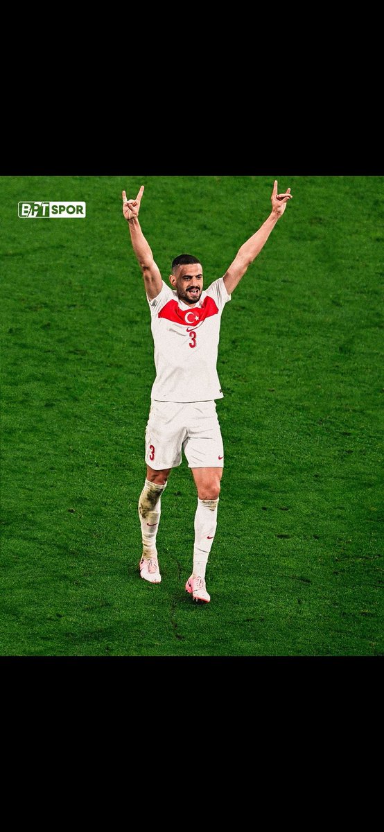 Bu hareketi, 
eleştirenler,kimler.

Fetöcüler,
Dinciler,
Solcular.

Bunların
ne ülkesi var,
ne milleti var.

Sevgili Merih sana, 
Büyük Türk Milleti adına teşekkür ediyorum.

Ne Mutlu Türk'üm Diyene. 🇹🇷🇹🇷🇹🇷🇹🇷🇹🇷🇹🇷🇹🇷🇹🇷🇹🇷🇹🇷