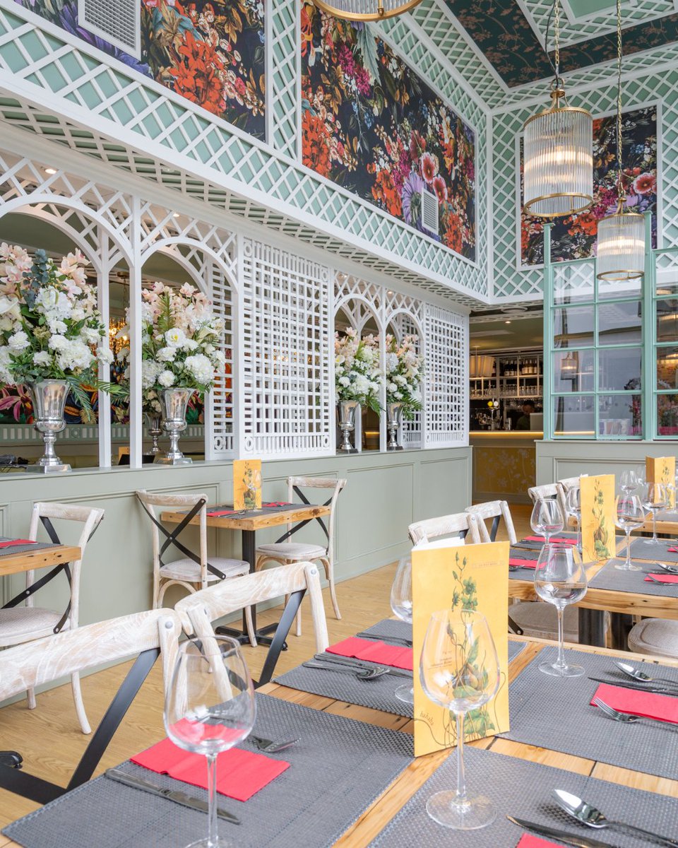 Muswell Hill, there’s a new Thai in town! 🎉We're excited to welcome you to our brand new restaurant in Muswell Hill. In need of a go-to lunch spot or somewhere to celebrate? Our restaurant is the perfect place for making memories. Book here - ow.ly/1vRn50SumEs