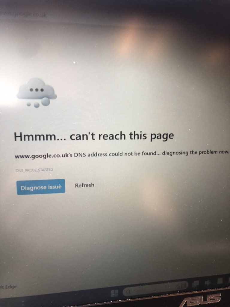 Skazzuk1's tweet photo. @AvantiWestCoast Hi Mike, I’ve reached the login page and am clicking surf the web but just getting a page saying I’m not connected (see pics) https://t.co/0nZnGo2xgT
