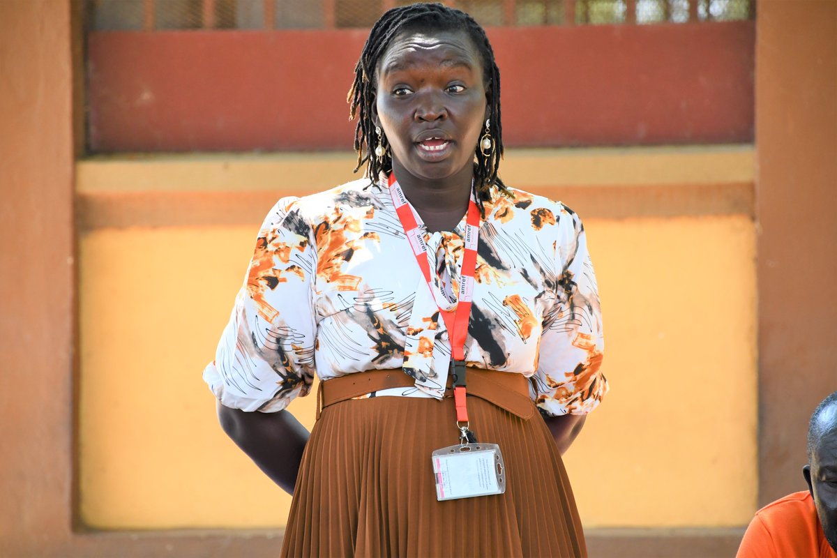 Dialogue with 🇸🇸 community leaders is key to reducing maternal mortality &amp; morbidity. In collaboration with Resilient organization, we brought SMOH-CES, AGOSS, &amp; JTH together in Rajaf Payam to discuss gaps and solutions.  #MaternalHealth #HealthForAll