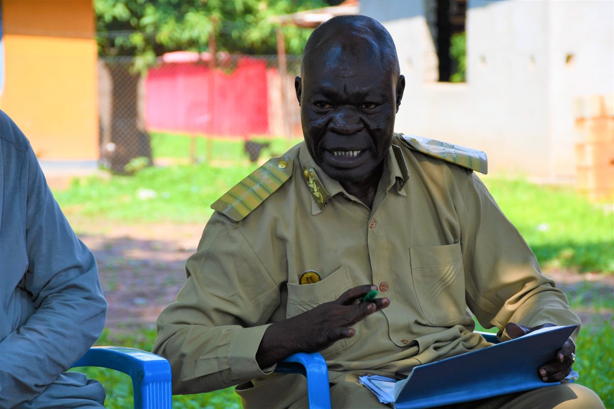 Amref_SSudan's tweet image. Dialogue with 🇸🇸 community leaders is key to reducing maternal mortality &amp;amp; morbidity. In collaboration with Resilient organization, we brought SMOH-CES, AGOSS, &amp;amp; JTH together in Rajaf Payam to discuss gaps and solutions.  #MaternalHealth #HealthForAll
