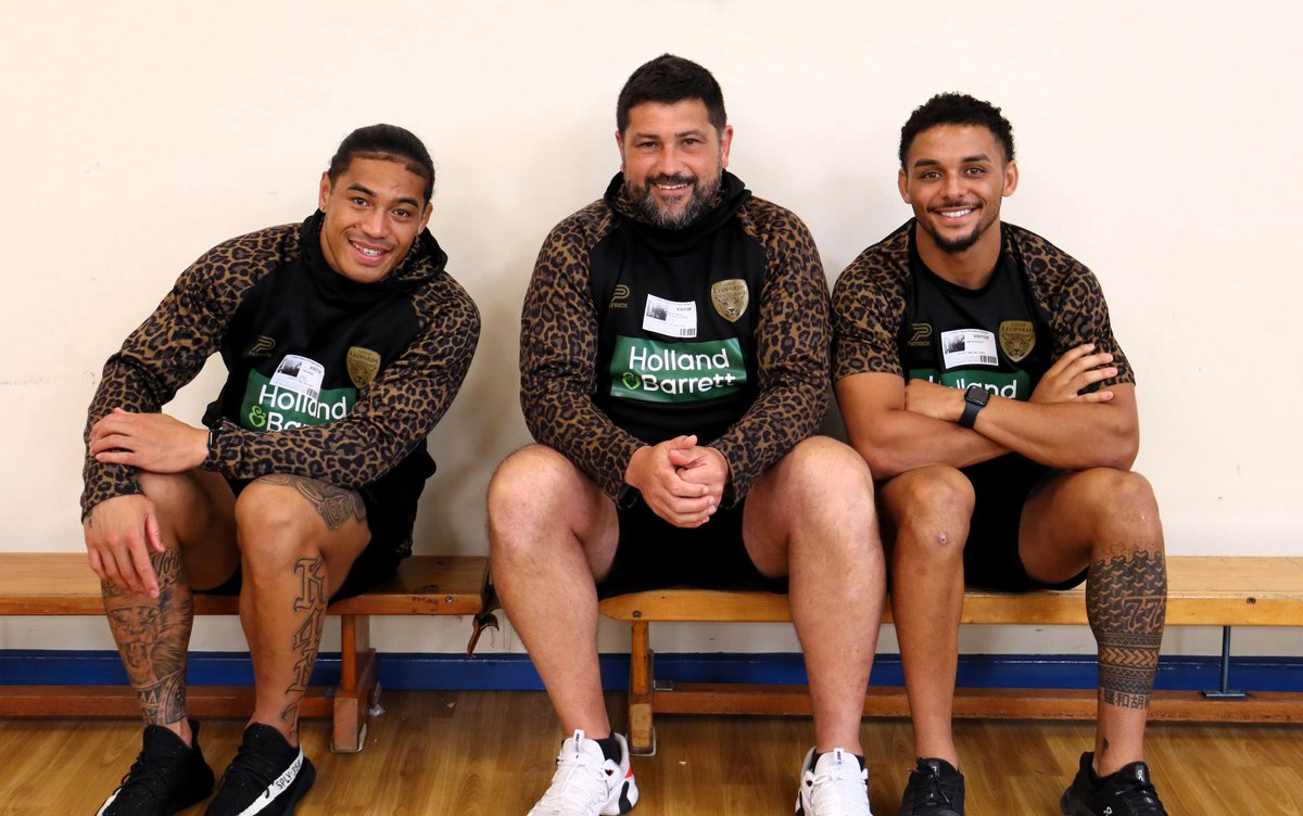 Yesterday Mick was joined by <a href="/tomamone13/">Tom Amone</a> and <a href="/UmylaH/">Umyla Hanley</a> as they visited Lowton West Primary School. Lots of brilliant questions and interaction from all the classes they visited.
