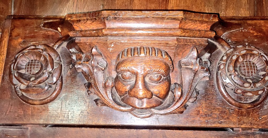 AlabasterMiss's tweet photo. More of those fabulous Bakewell #misericords on #Woodensday #WoodenWednesday https://t.co/R2K3woj36b