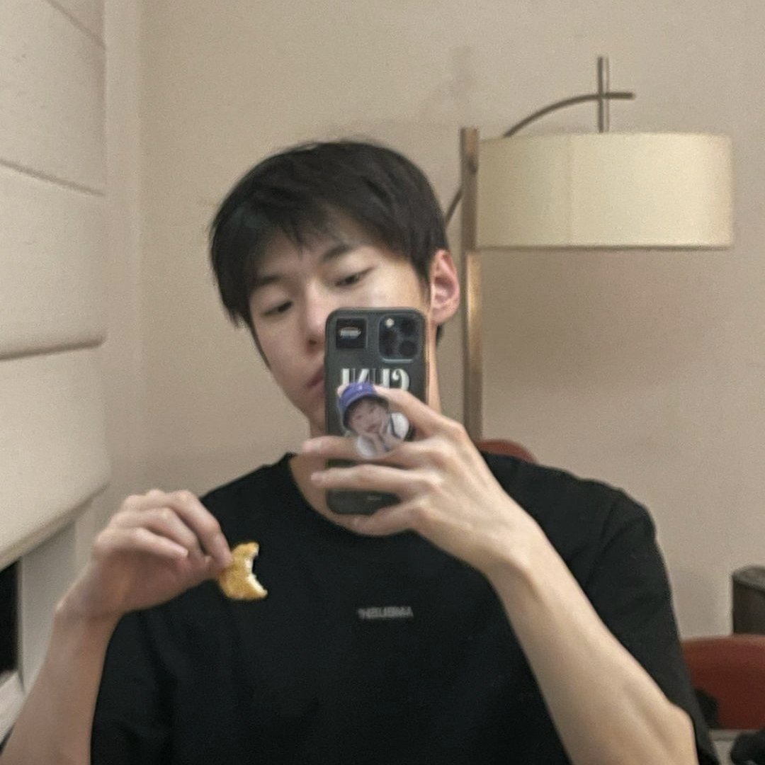 ฟ่านจอง🐈⬛ tweet media