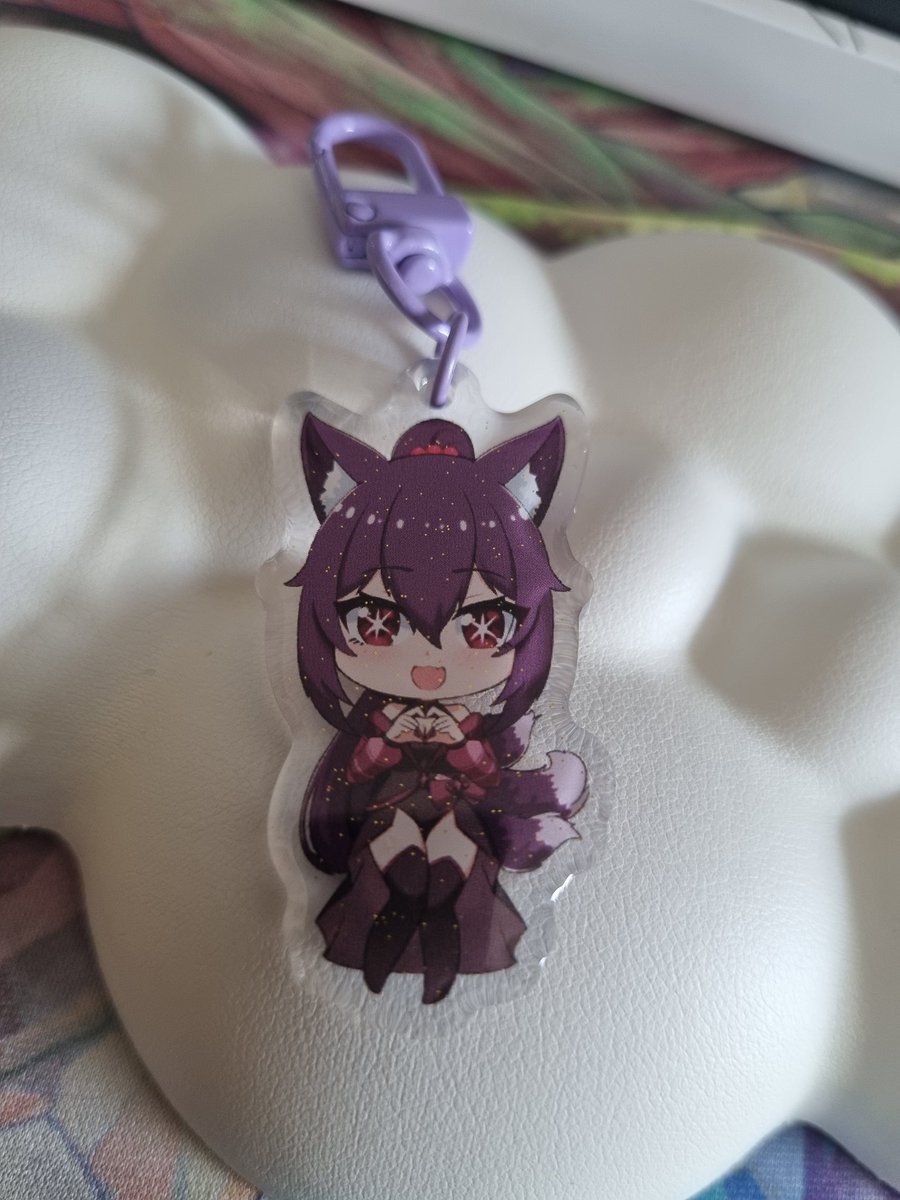 ferunaaa's tweet image. 💕 *Gewinnspiel* 💕

Ihr habt jetzt die Chance den letzten #dokomi2024 Keychain zu gewinnen!

Alles was ihr dafür tun müsst:
- Folge mir
- Retweet (kein Zitat) 
- Like den Post

Optional:
- Folge mir auf Twitch 

Teilnahmeschluss ist der 11.07.2024