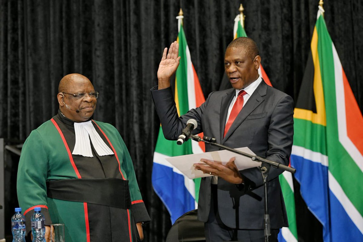 PMashatile's tweet image. This morning, I took an oath of office as the Deputy President of the Republic of South Africa sworn in by Chief Justice Raymond Zondo in Cape Town.