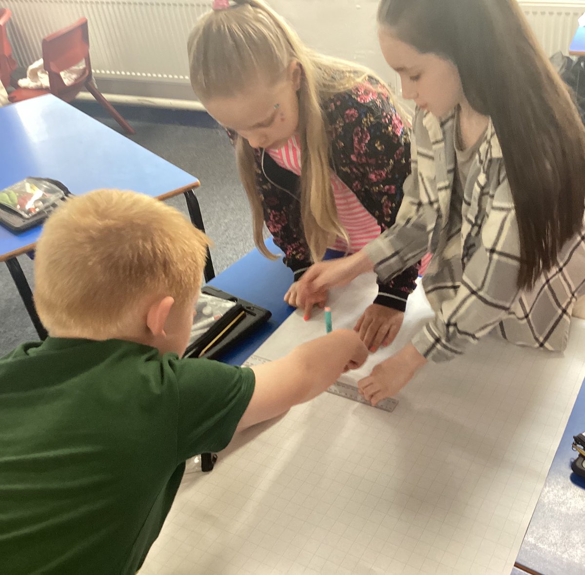 PDA_Y3's tweet image. Great team work as we came up with questions to ask staff and students. We collected our data using a tally chart and will use this to create our own bar chart. #pdamaths