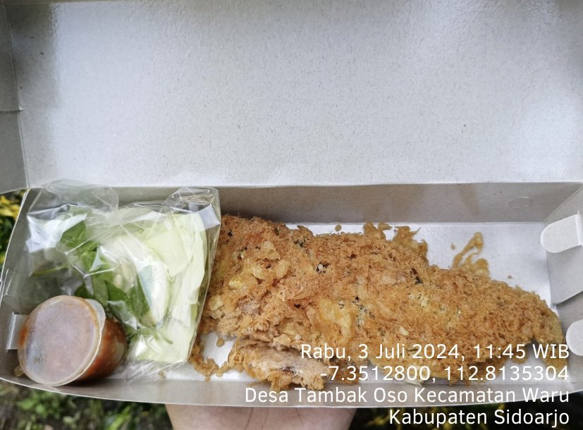 nadiaafathma's tweet photo. Rabu(3/7), Nadia F, Luhkan #Sidoarjo, di ibu Kristin Indrawati, Ds. Tambak Oso Kec.Waru, melaporkan #produksi Bandeng presto sebanyak 250 ekor, harga Rp. 15.000/ekor/pc #LuhLapor #GiatLuhkanSatminkalBWI @bppsdm_bp3bwi https://t.co/dDD69x5qWr