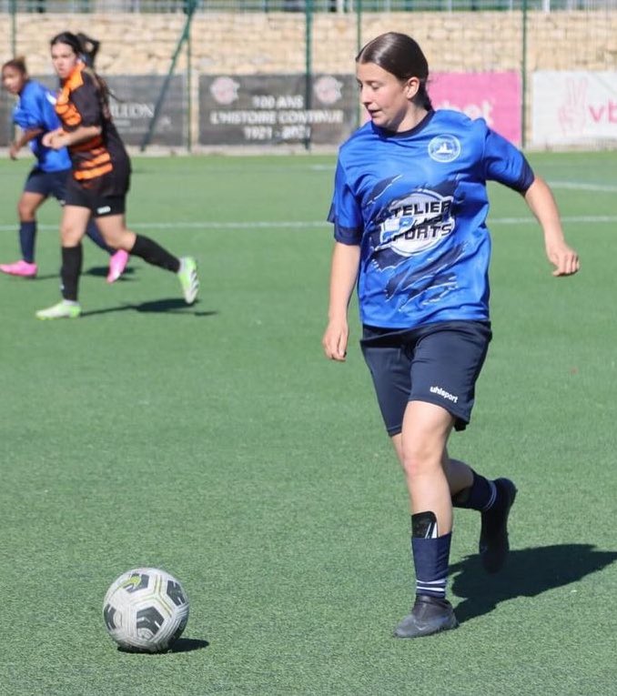 Selma future U13F et Jeanne future U19F signent respectivement à l’OM et l’OGC Nice c est une grande fierté pour notre Club! Bonne continuation et encore bravo