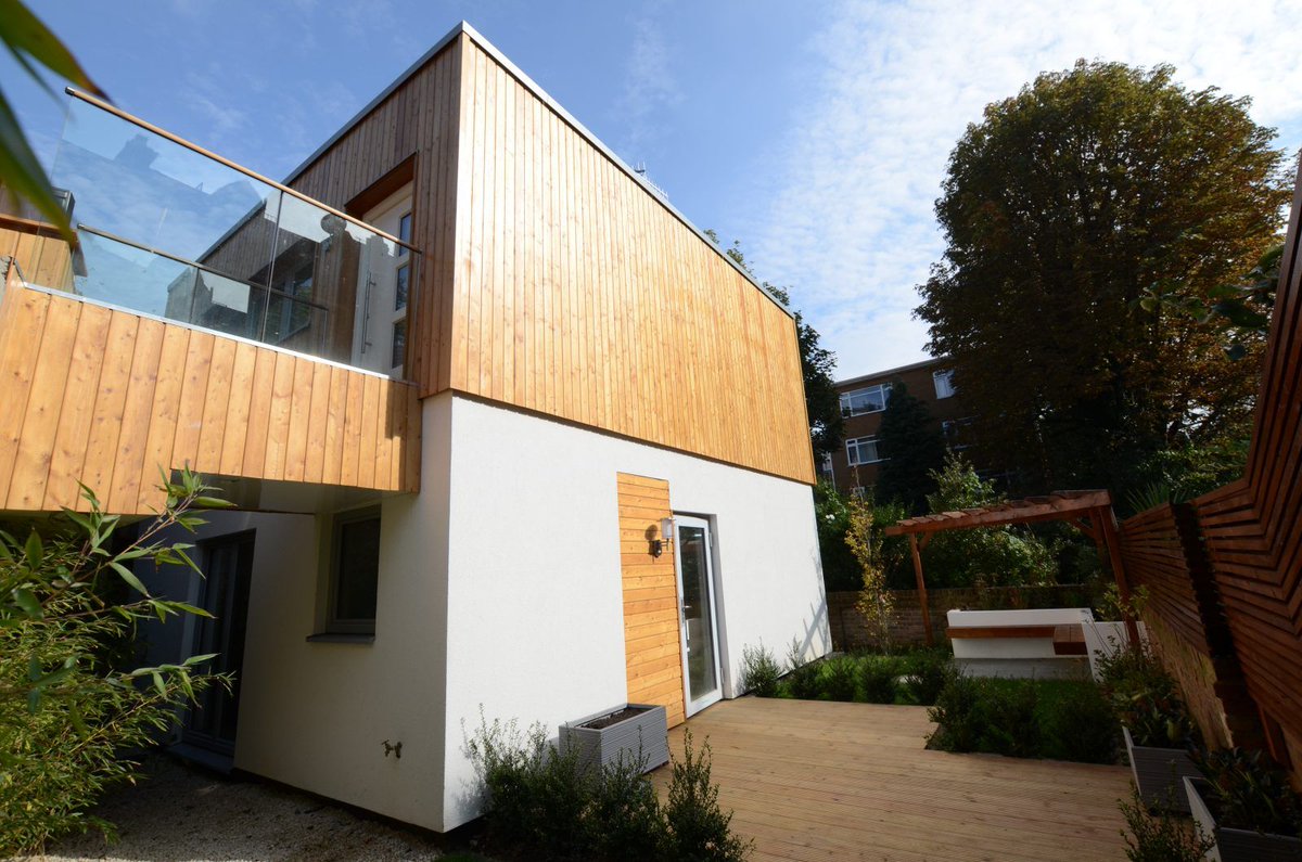 We can’t deny the benefits of sustainable spaces for urban environments…

According to #TheBookOfWilding, trees increase cooling in urban areas.

🌲Tree cover of 40% or more can lower the temperature up to 5.5 °C: buff.ly/45QNYyl

#SustainableBuilding #BiophilicDesign