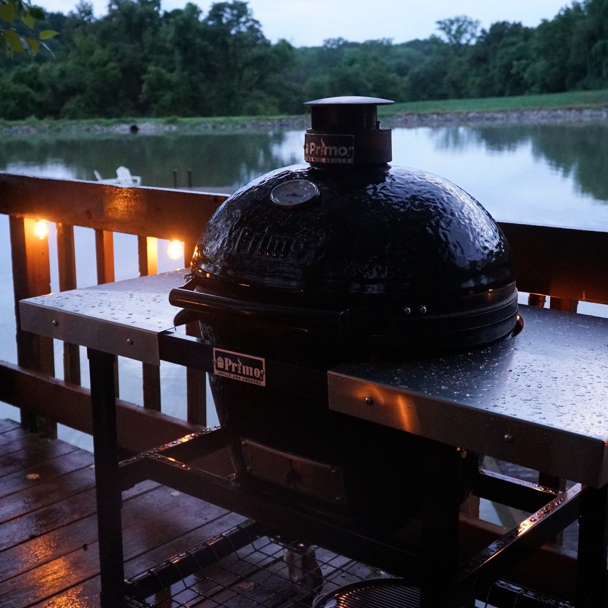 SupplySequoia's tweet image. The only ceramic grill #MadeInUSA. Patented oval shape offers more cooking versatility than any round grill. Rain or shine, day or night, the Primo is always in action. The unique flavor &amp;amp; juiciness that comes from cooking on a Primo are unbeatable. #primogrill #SequoiaOutBack