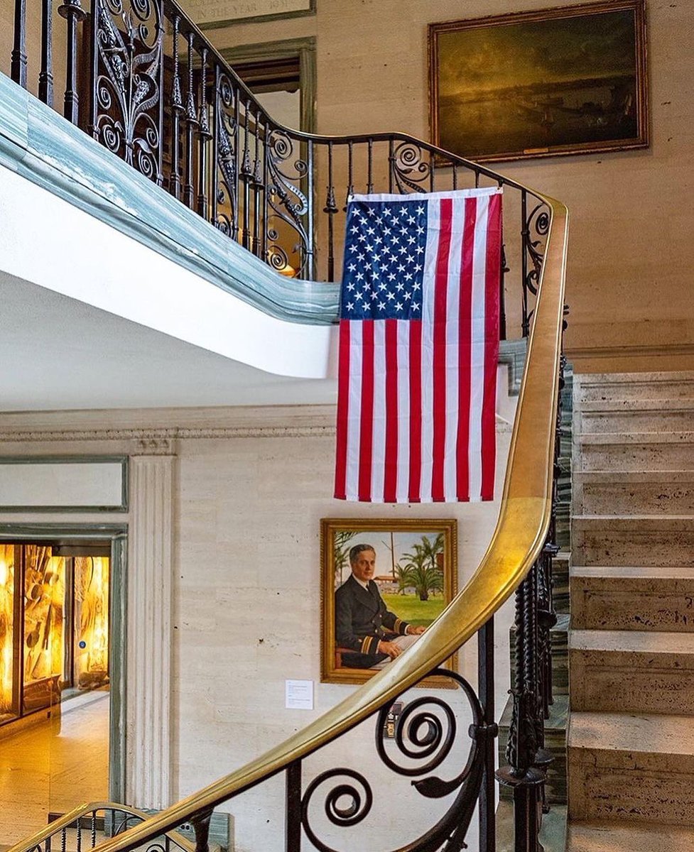 The Museum will be closed in observance of Independence Day, on July 4th 🇺🇸✨

We will be open again, Friday July 5th! 

#vanderbiltmuseumandplanetarium