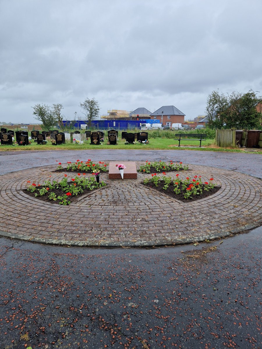 Green Sefton (@greensefton_) on Twitter photo The <a href="/GreenSefton_/">Green Sefton</a> Natural Alternatives team visited Thornton Crematorium & cleaned out the Hillsborough Memorial, replanting with 97 red geraniums.
Natural Alternatives is a programme for those with additional needs, working on the coast, in parks & greenspaces.
@seftroncouncil The <a href="/GreenSefton_/">Green Sefton</a> Natural Alternatives team visited Thornton Crematorium & cleaned out the Hillsborough Memorial, replanting with 97 red geraniums.
Natural Alternatives is a programme for those with additional needs, working on the coast, in parks & greenspaces.
@seftroncouncil