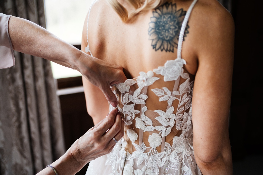 RushpoolHall's tweet image. We love this elegant dress 🤩 Have you found your dream dress? 👗

📸 @sallytphotography

To book a tour of Rushpool Hall wedding venue in North Yorkshire pop us a message or email us at weddings@rushpool.co.uk We would love to hear from you and start your wedding planning
