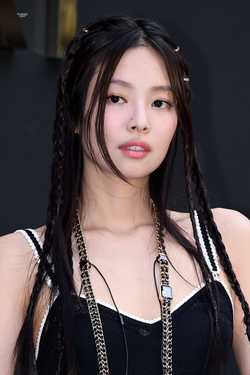 jennie (@jenniepics) on Twitter photo 