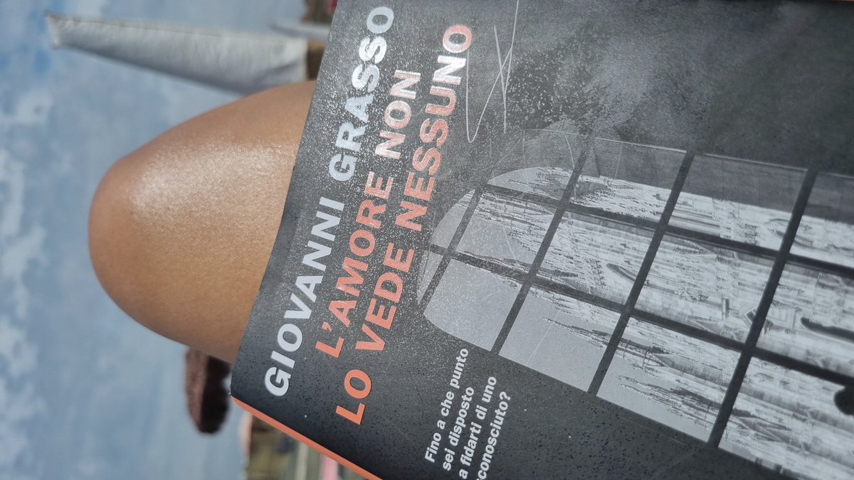 Promessa mantenuta <a href="/_giovannigrasso/">giovanni grasso</a> 
Il suo è un libro in bilico tra il bene e il male, tra ciò che è lecito e ciò che è peccato. Con uno stile fluido e accattivante è un po' thriller, a tratti profondamente psicologico e infine spirituale. Un libro colto, ma fruibile da tutti.