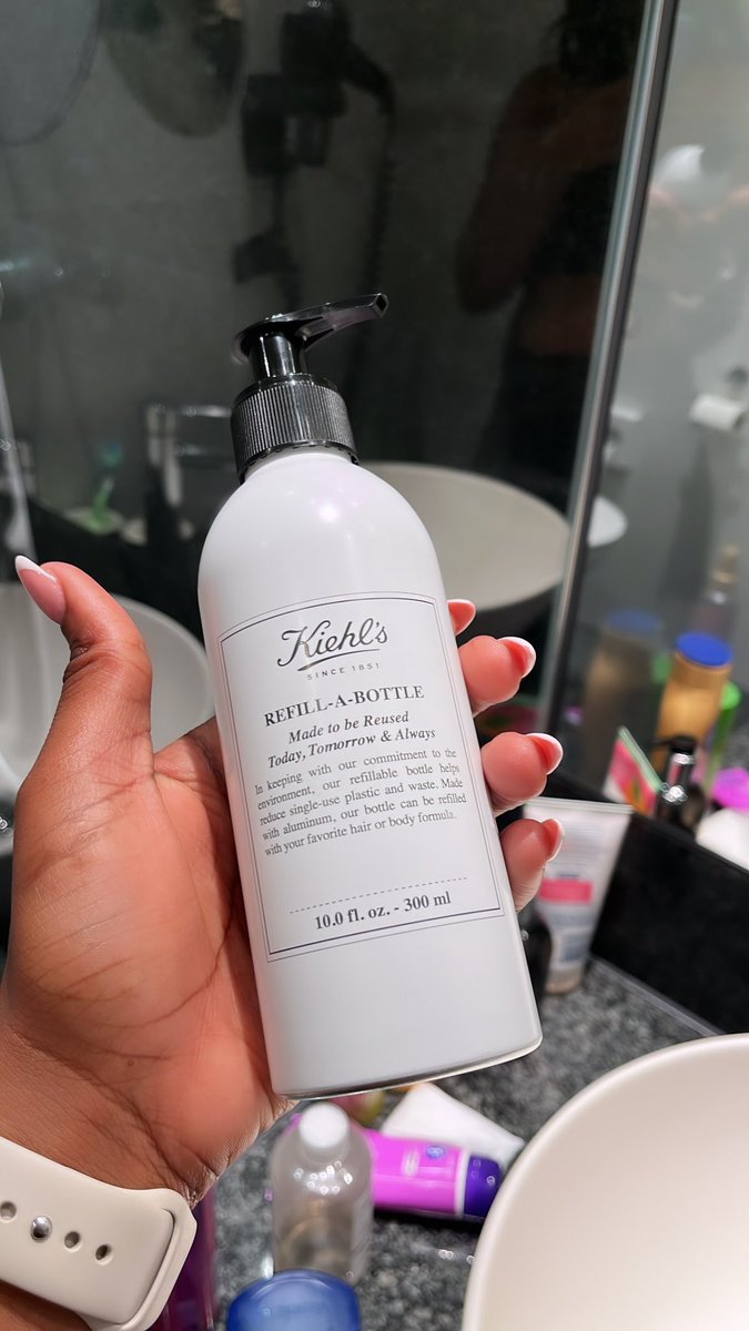 MuyayiMuso's tweet photo. A Kiehl’s Queen https://t.co/9ws1nqJ9sr