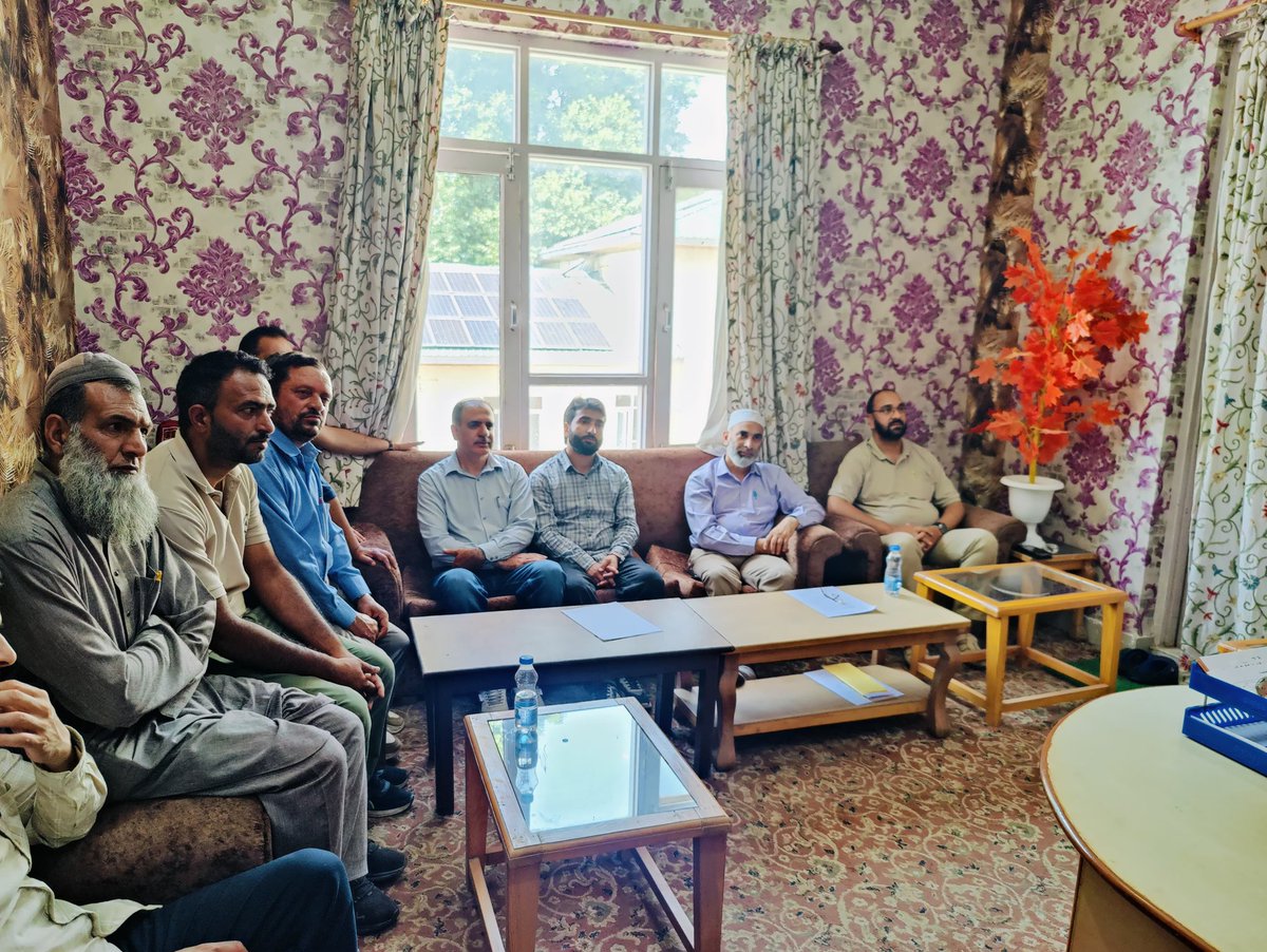 Fisheries_ Ganderbal (@adfoganderbal) on Twitter photo A token of love and Gratitude to Dr. Salman Raouf Chalkoo presented by officials of fisheries dept Ganderbal on his transfer to Dist. Kupwara. <a href="/dcganderbal/">Deputy Commissioner Ganderbal</a> <a href="/CentreGanderbal/">Information & PR Ganderbal</a> <a href="/FisheriesJK/">Department of Fisheries J&K</a> <a href="/DSHOGanderbal/">Sheep Husbandry Department Ganderbal</a> <a href="/chairpersongbl/">Chairperson DDC Ganderbal</a> A token of love and Gratitude to Dr. Salman Raouf Chalkoo presented by officials of fisheries dept Ganderbal on his transfer to Dist. Kupwara. <a href="/dcganderbal/">Deputy Commissioner Ganderbal</a> <a href="/CentreGanderbal/">Information & PR Ganderbal</a> <a href="/FisheriesJK/">Department of Fisheries J&K</a> <a href="/DSHOGanderbal/">Sheep Husbandry Department Ganderbal</a> <a href="/chairpersongbl/">Chairperson DDC Ganderbal</a>