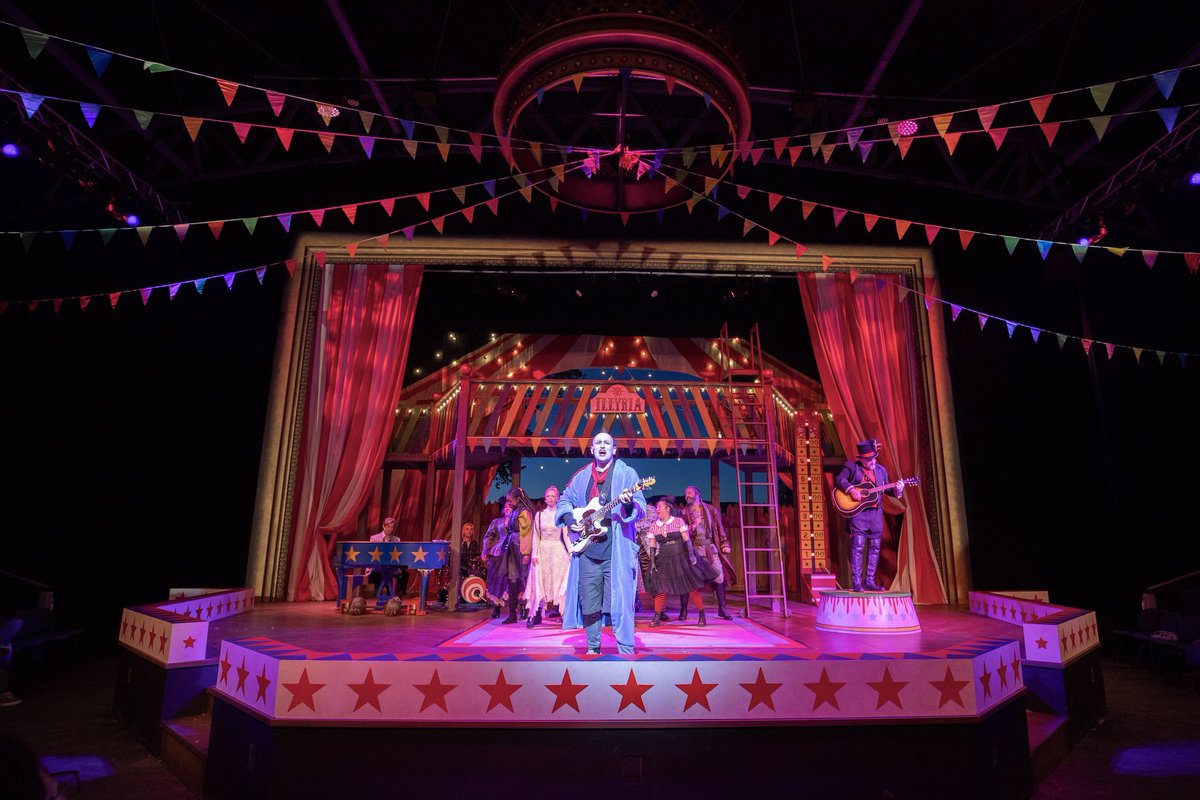 YVArcade tweet media