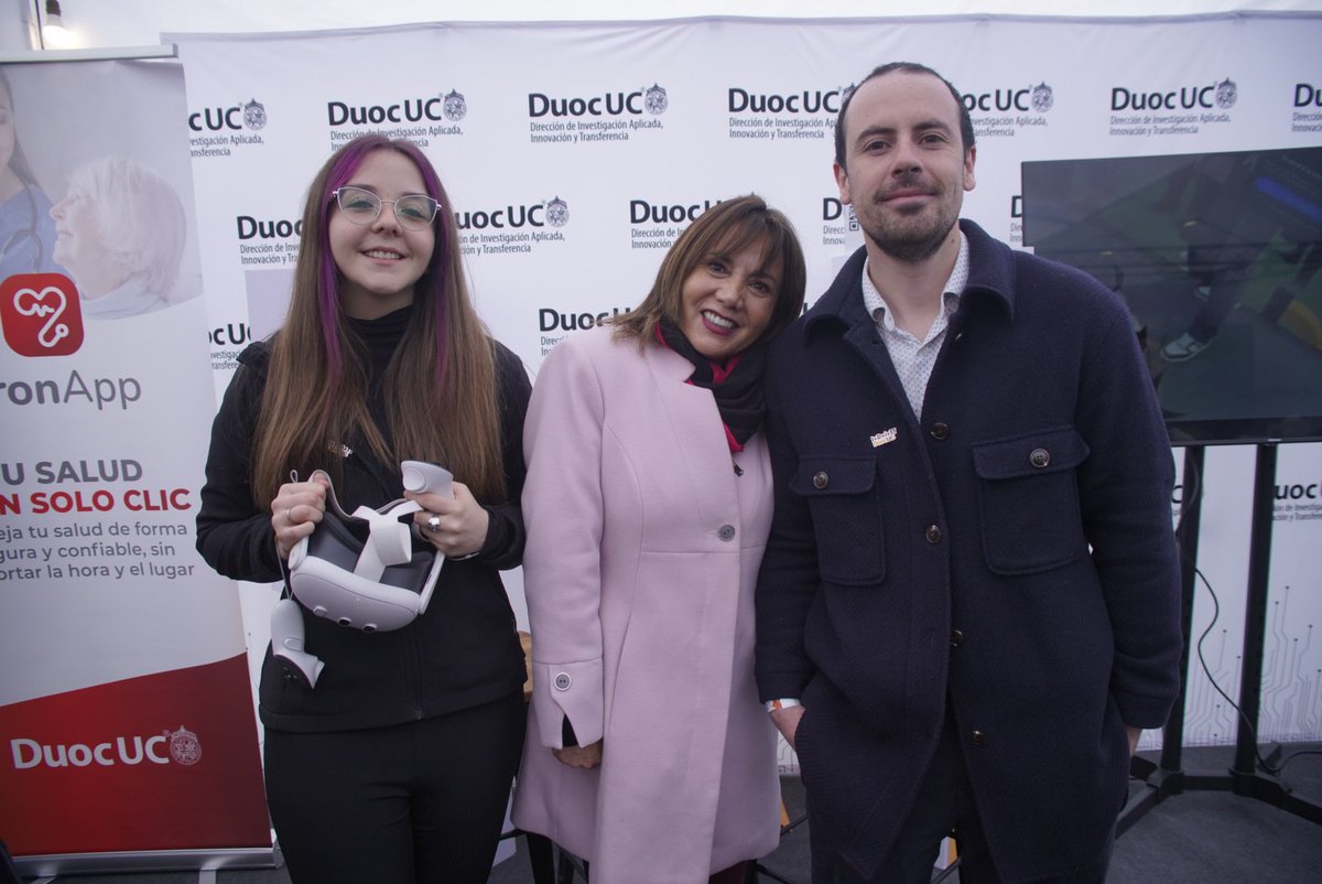 DuocUC's tweet photo. 💡Claudia Delgado, Subdirectora de la Escuela de Turismo y Hotelería @DuocUC, es parte del evento con el proyecto 🚀Hotel Virtual, el cual busca simular un hotel real con la tecnología de realidad virtual.
#DuocUC #fifuc #Innovación https://t.co/EdC1ofWjoX