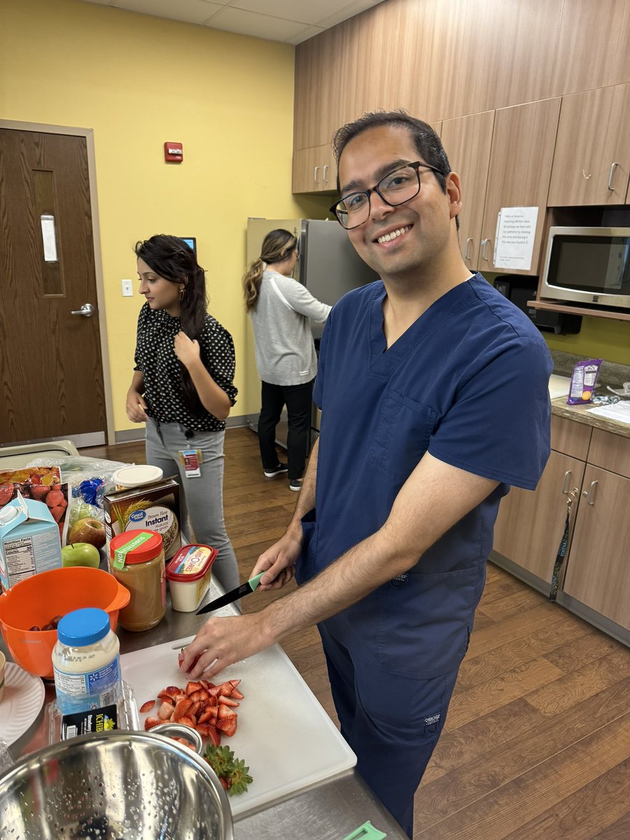 Tarek Aridi, MD (@tarekaridimd) on Twitter photo Wellness Cooking Class - eggs with fruits and yogurt!
<a href="/IUIntMed/">Indiana University Internal Medicine</a> Wellness Cooking Class - eggs with fruits and yogurt!
<a href="/IUIntMed/">Indiana University Internal Medicine</a>