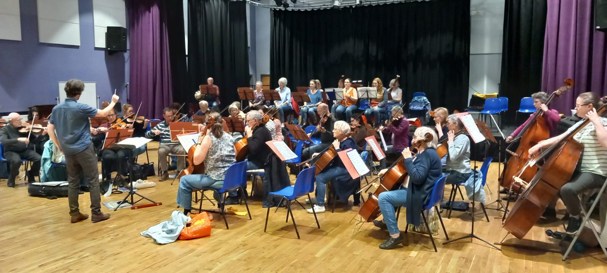 chesterfieldcso's tweet photo. This Saturday 6th July at County Hall in #Matlock 7.30pm. Come and meet our new MD River Edis-Smith for an evening of American music. Escape the post election politics and football @derbyshireprom1 @MatMerc @classmusderby Tickets on door or via our website https://t.co/3nYqRsXDll