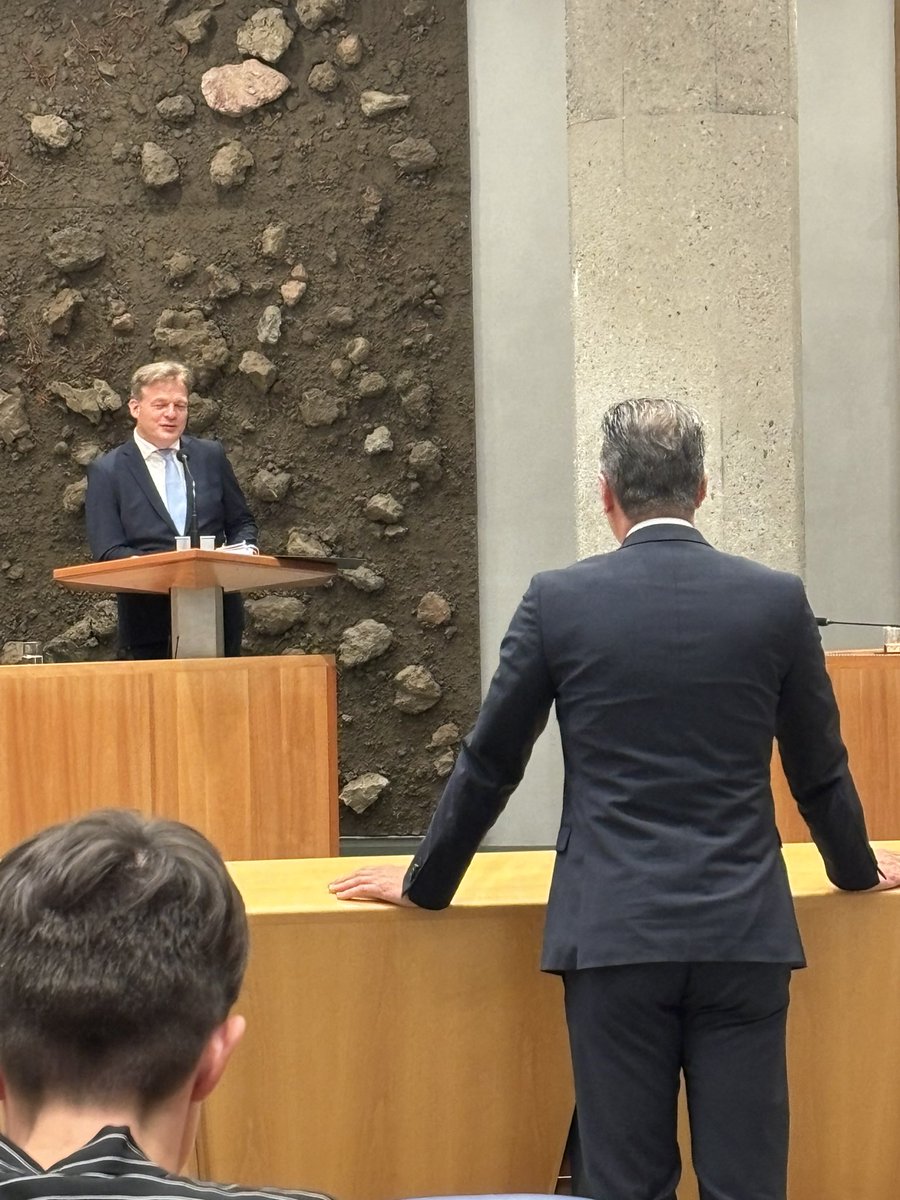 Indringende vraag van <a href="/chris_stoffer/">Chris Stoffer</a> aan <a href="/PieterOmtzigt/">Pieter Omtzigt</a> om nu eindelijk iets te doen aan het fiscale onrecht jegens eenverdieners.